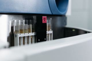 Certificat d'analyse CBD : le lire avant d'exposer un produit